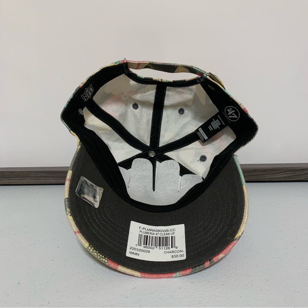 ‘47 Dallas Cowboys Plumeria Cap-NWT - Picture 5 of 7